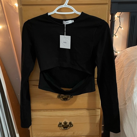 Adika Holiston Crop Top - Picture 1 of 2